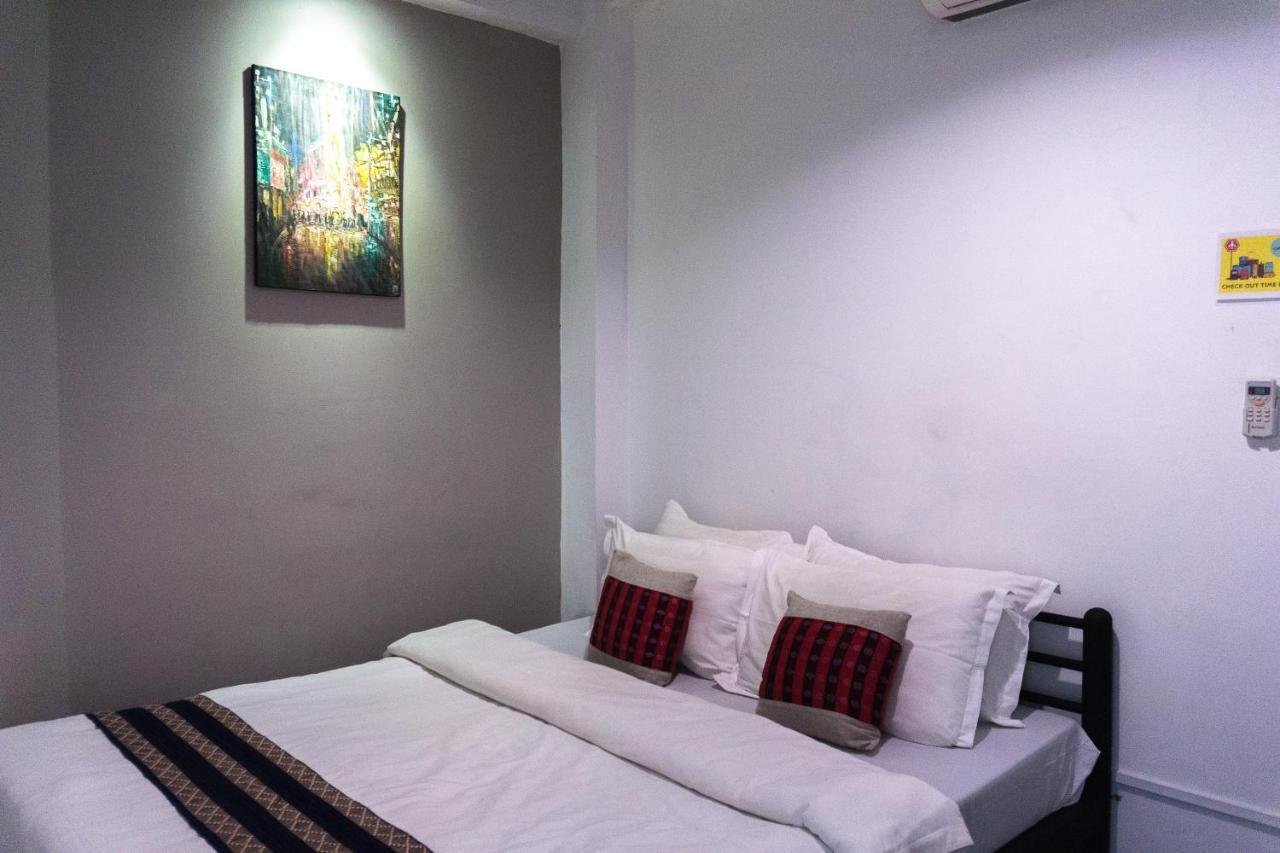 Hostel9 Янгон Экстерьер фото